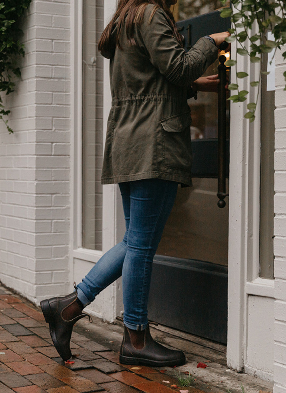 Stout Brown Premium Leather Chelsea Boots, Women's Originals 500